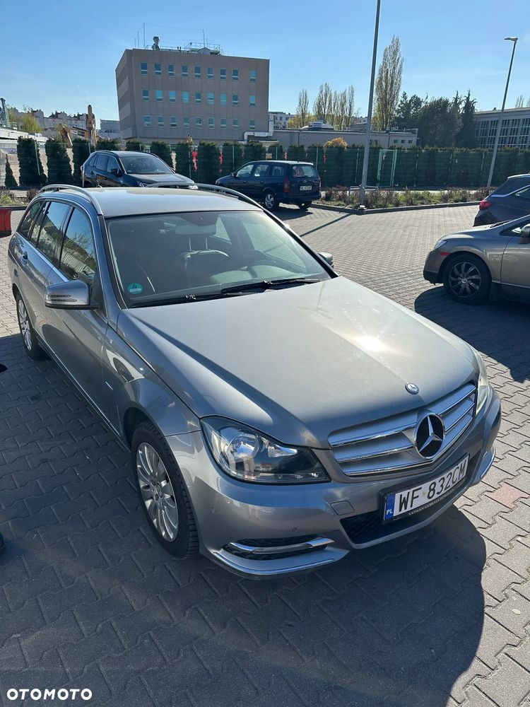 Mercedes-Benz Klasa C 180 CGI Automatik BlueEFFICIENCY Avantgarde - 1