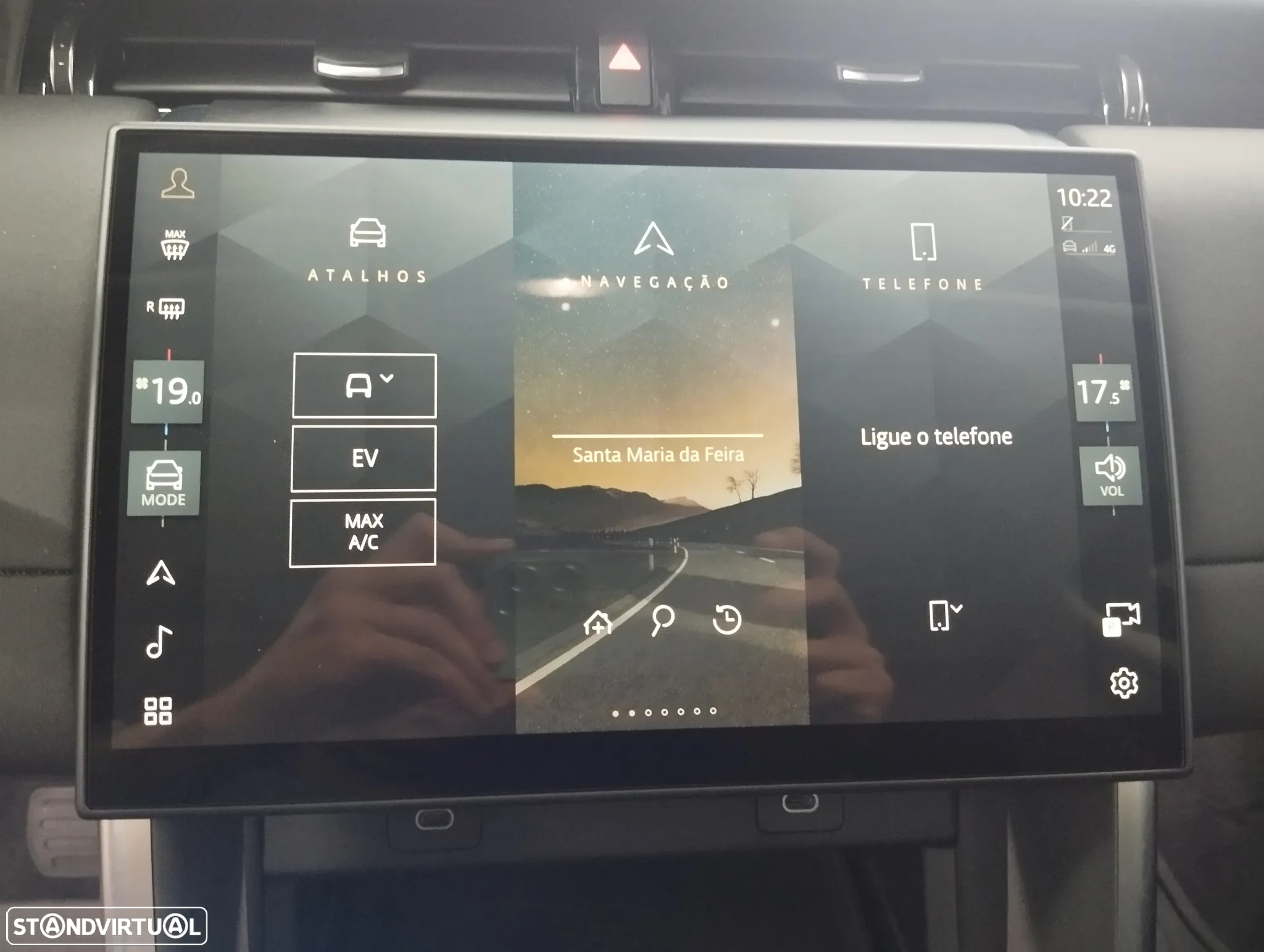 Land Rover Discovery Sport 1.5 I3 P300e AWD S - 32