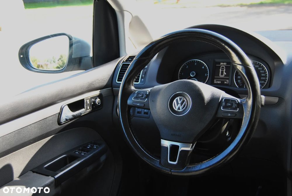 Volkswagen Touran 1.6 TDI DPF Comfortline DSG - 10