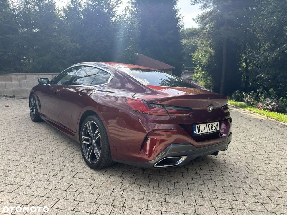BMW Seria 8 - 3