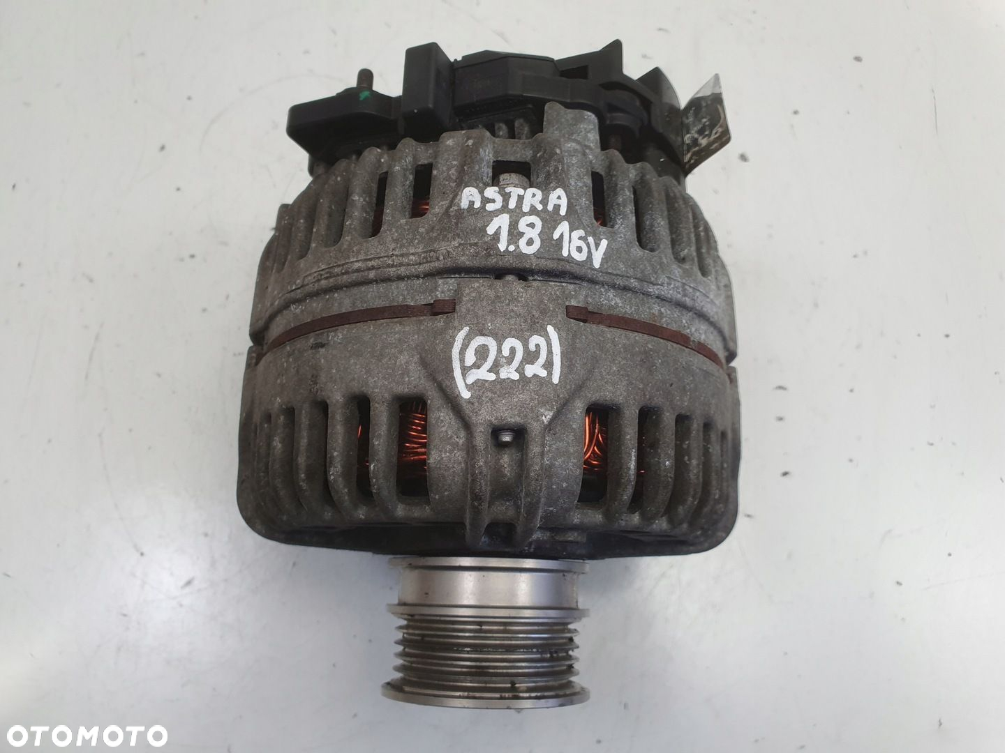 Opel Astra III H 1.8 16V ALTERNATOR 0124425020 100A ZJ - 4