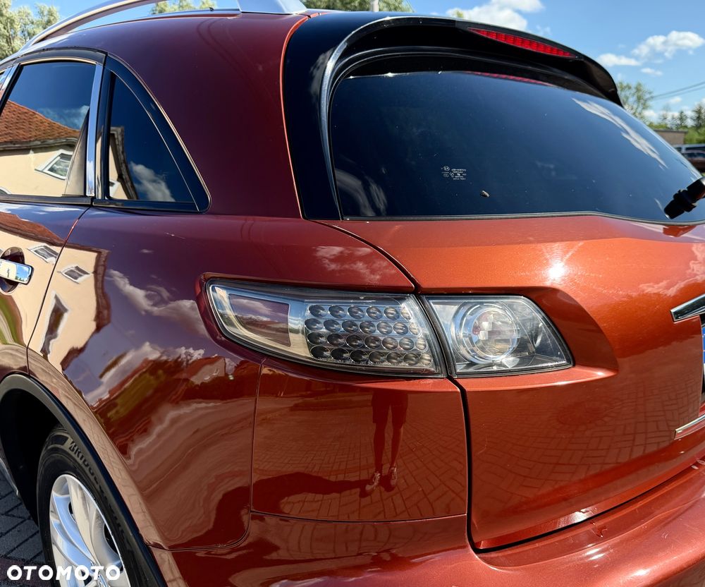 Infiniti FX - 19