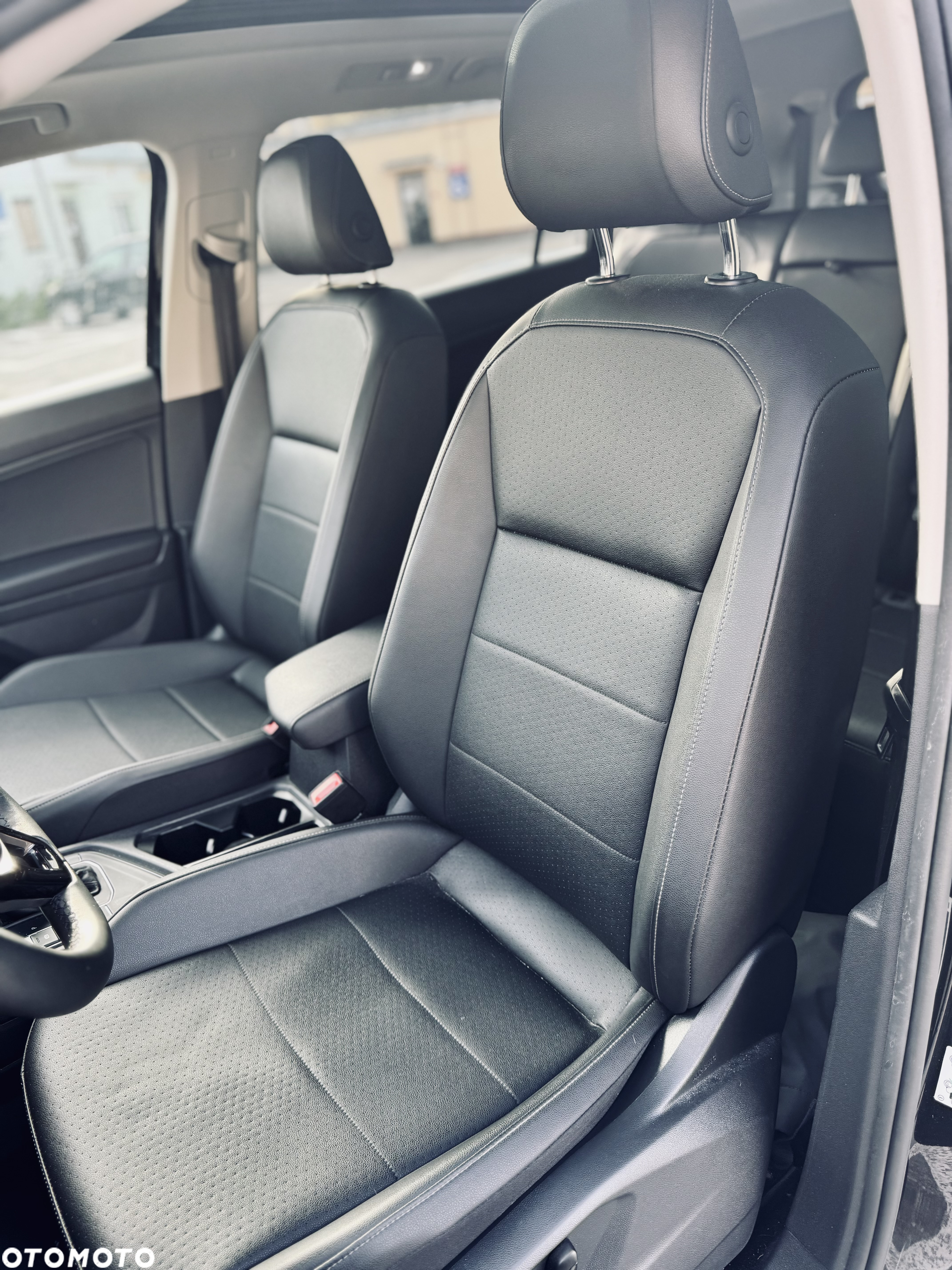 Volkswagen Tiguan Allspace - 22