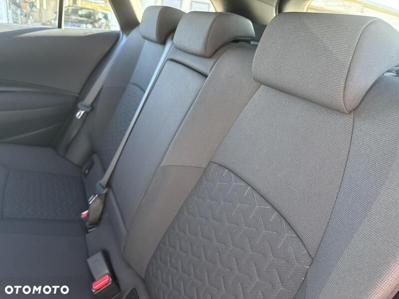 Toyota Corolla - 20