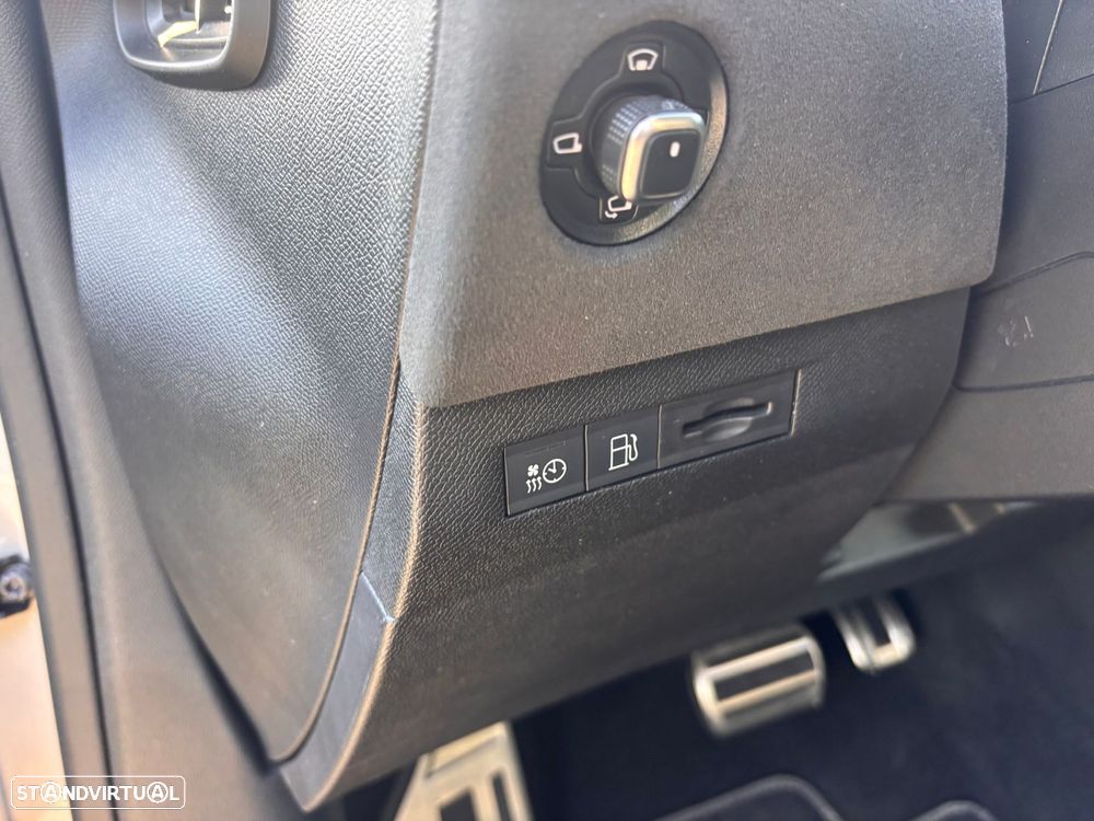 DS DS4 E-Tense Performance Line EAT8 - 31