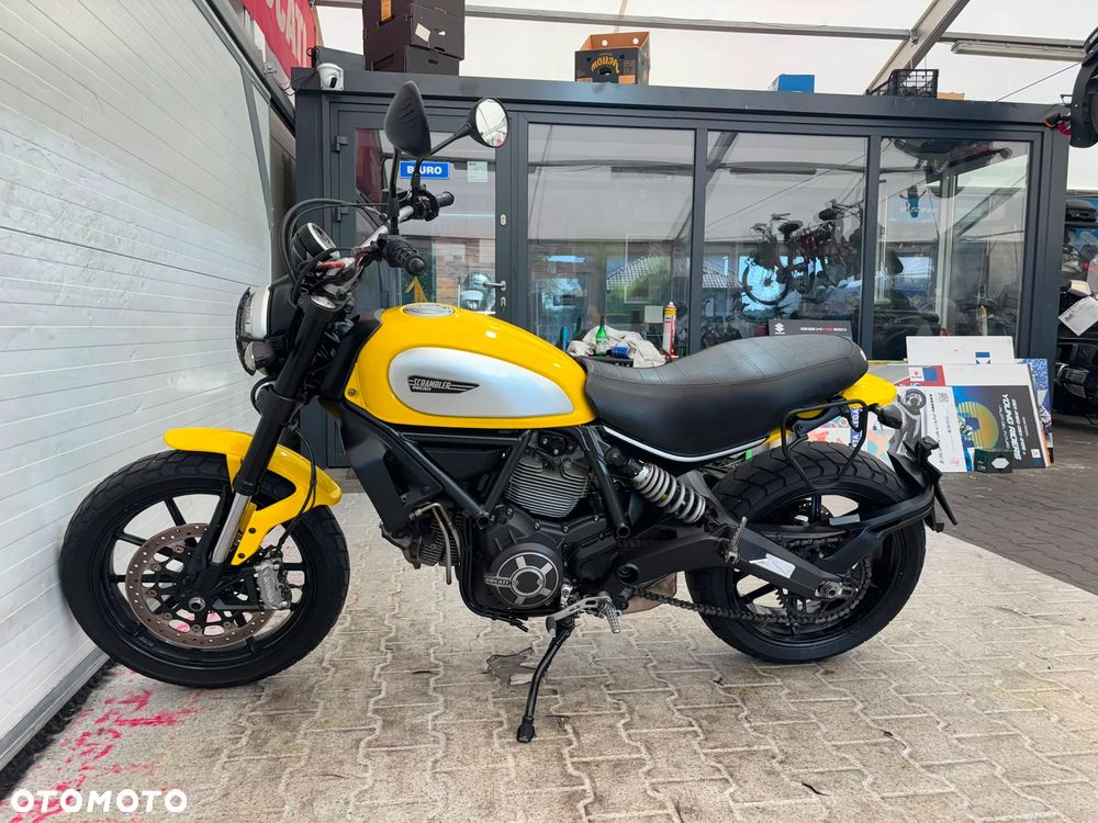 Ducati Scrambler - 16