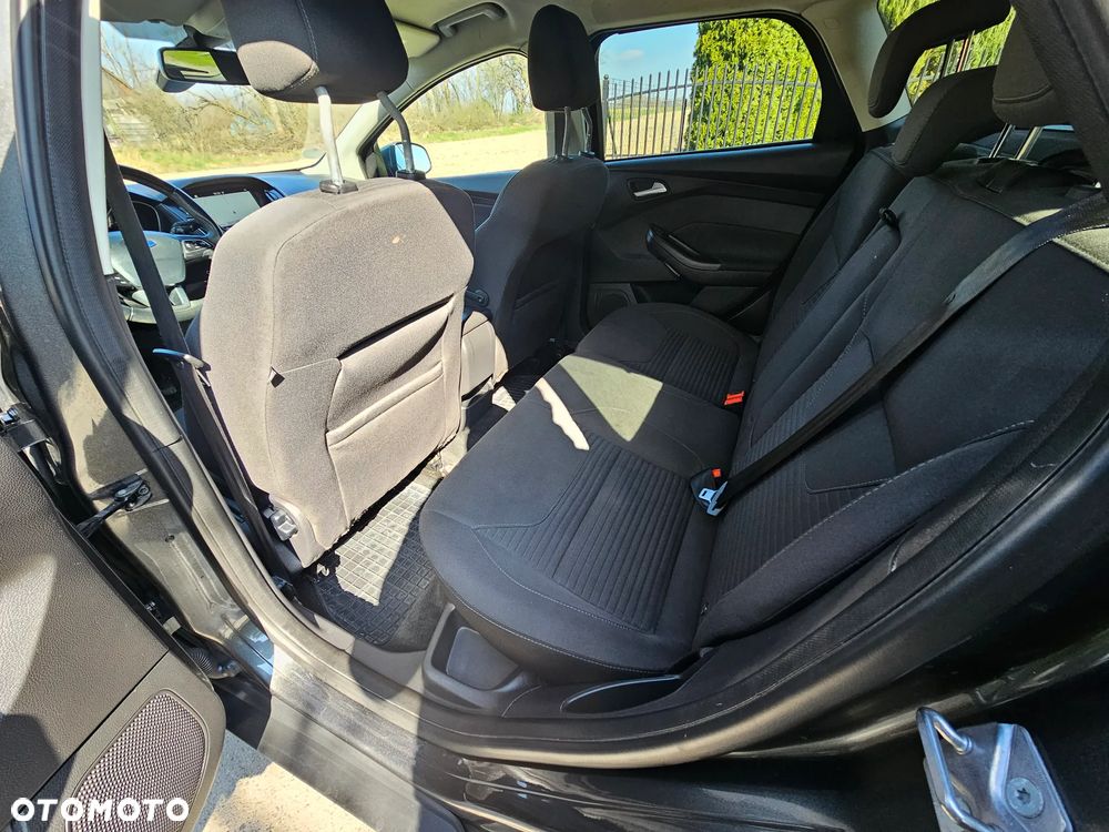 Ford Focus - 15