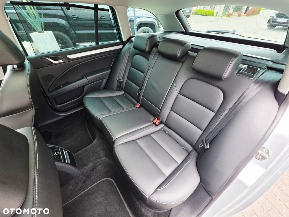 Skoda Superb 1.6 TDI Platinum - 4
