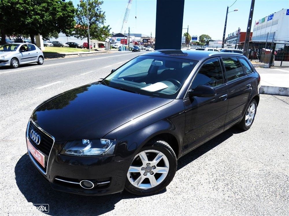 Audi A3 Sportback 1.6 TDI Attraction - 2