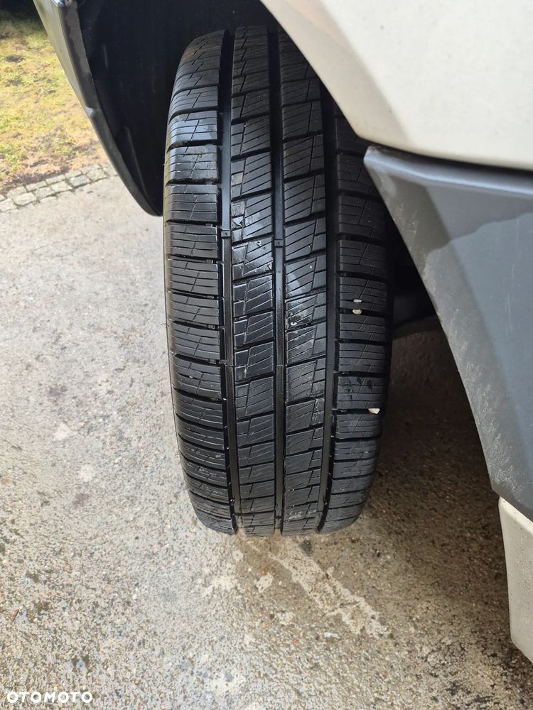 Mercedes-Benz Sprinter 906.255 - 21