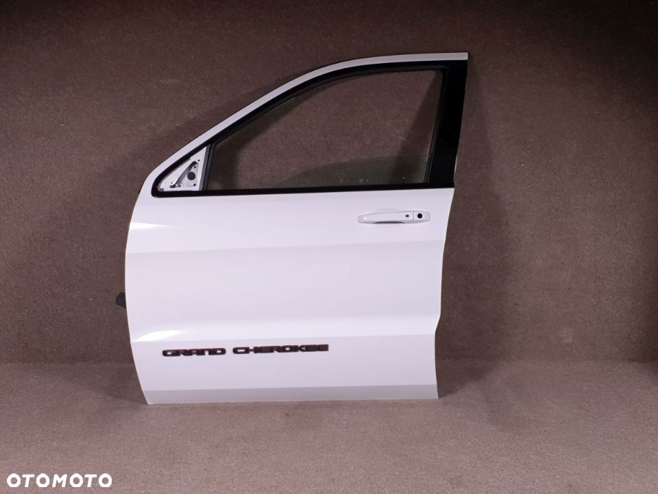 JEEP GRAND CHEROKEE WK2 16-21r Drzwi Lewy Przód - 1