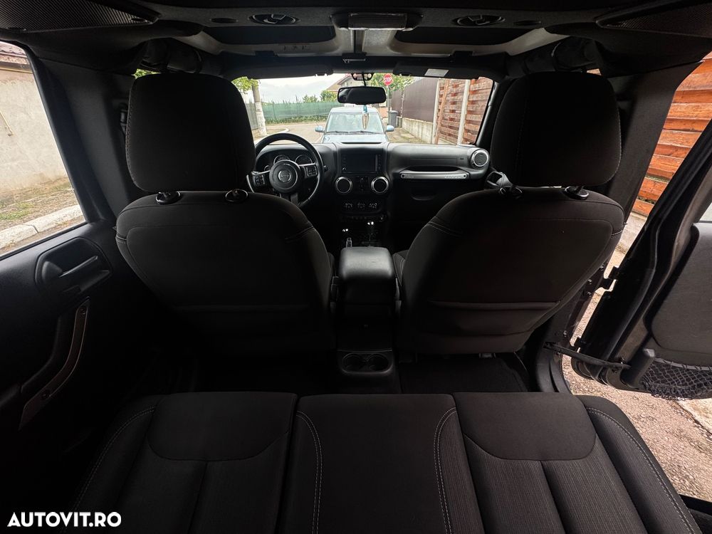 Jeep Wrangler 2.8 CRD AT Rubicon - 4