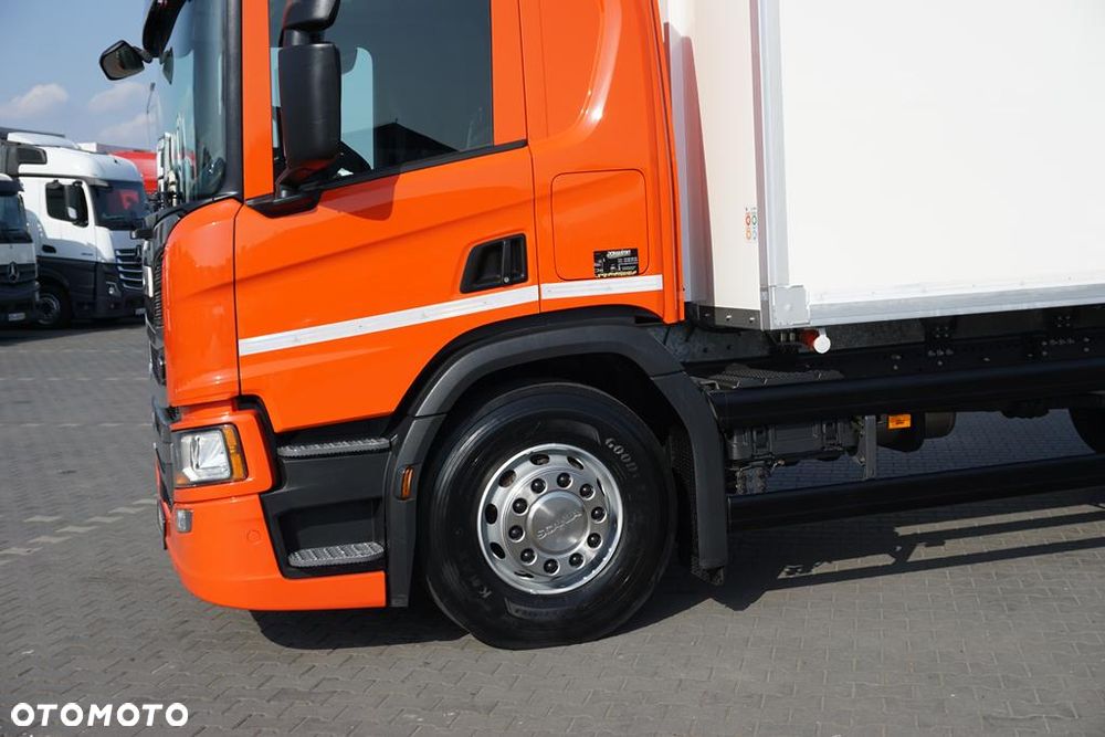 Scania SCANIA / P 360 / E 6 / CHŁODNIA + WINDA / 18 PALET / RETARDER / OŚ SKRĘTNA - 18