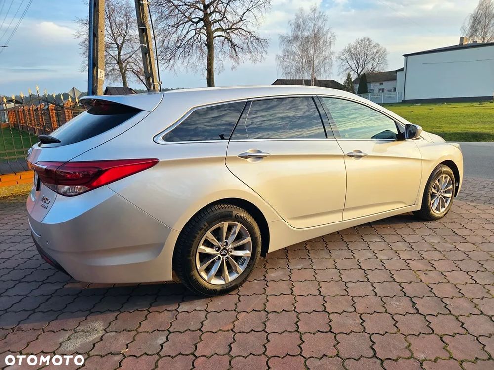 Hyundai i40 Kombi blue 1.7 CRDi DCT Premium - 10