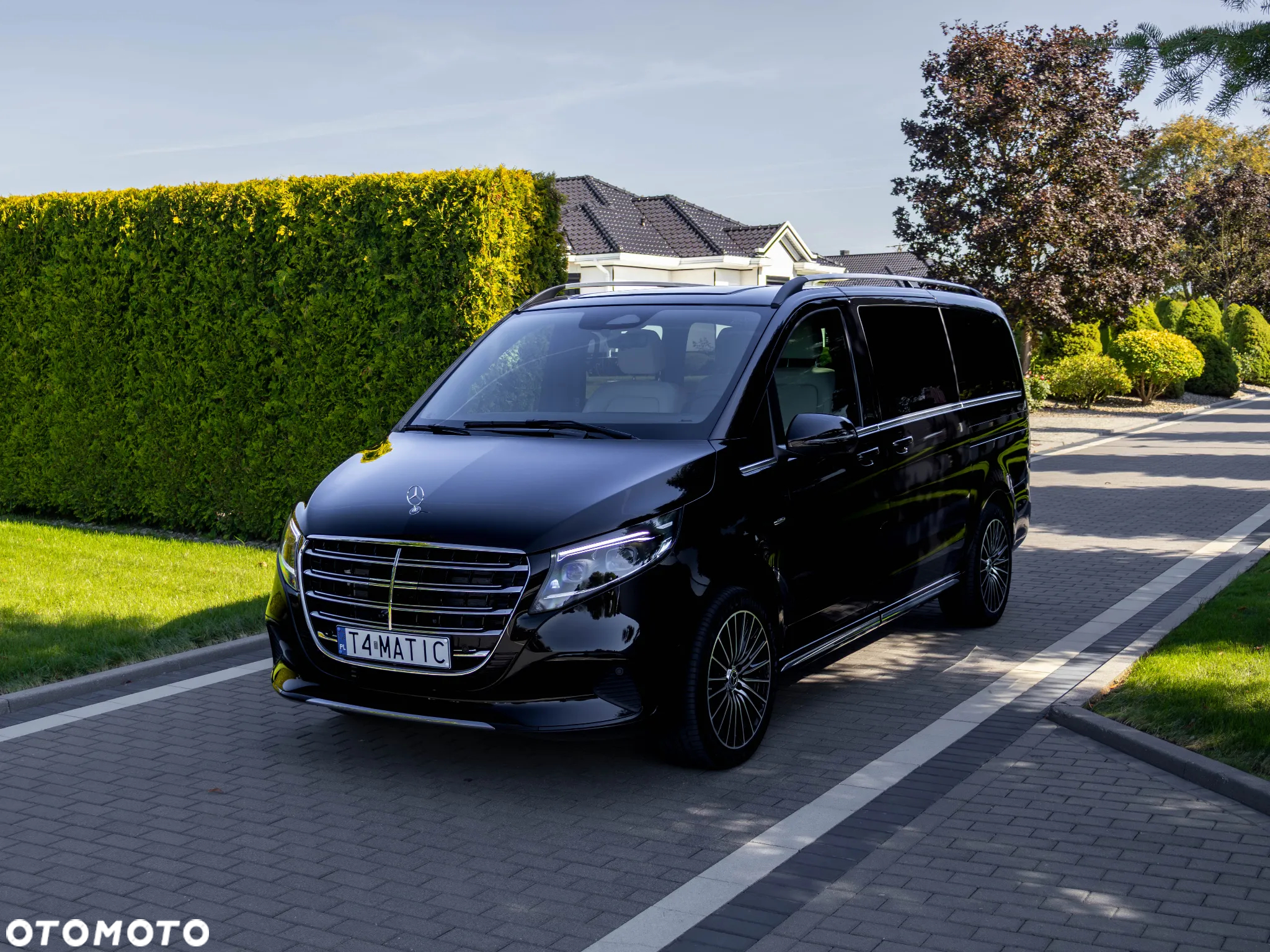 Mercedes-Benz Klasa V 300 d 4-Matic 9G-Tronic Exclusive (d³ugi) - 2
