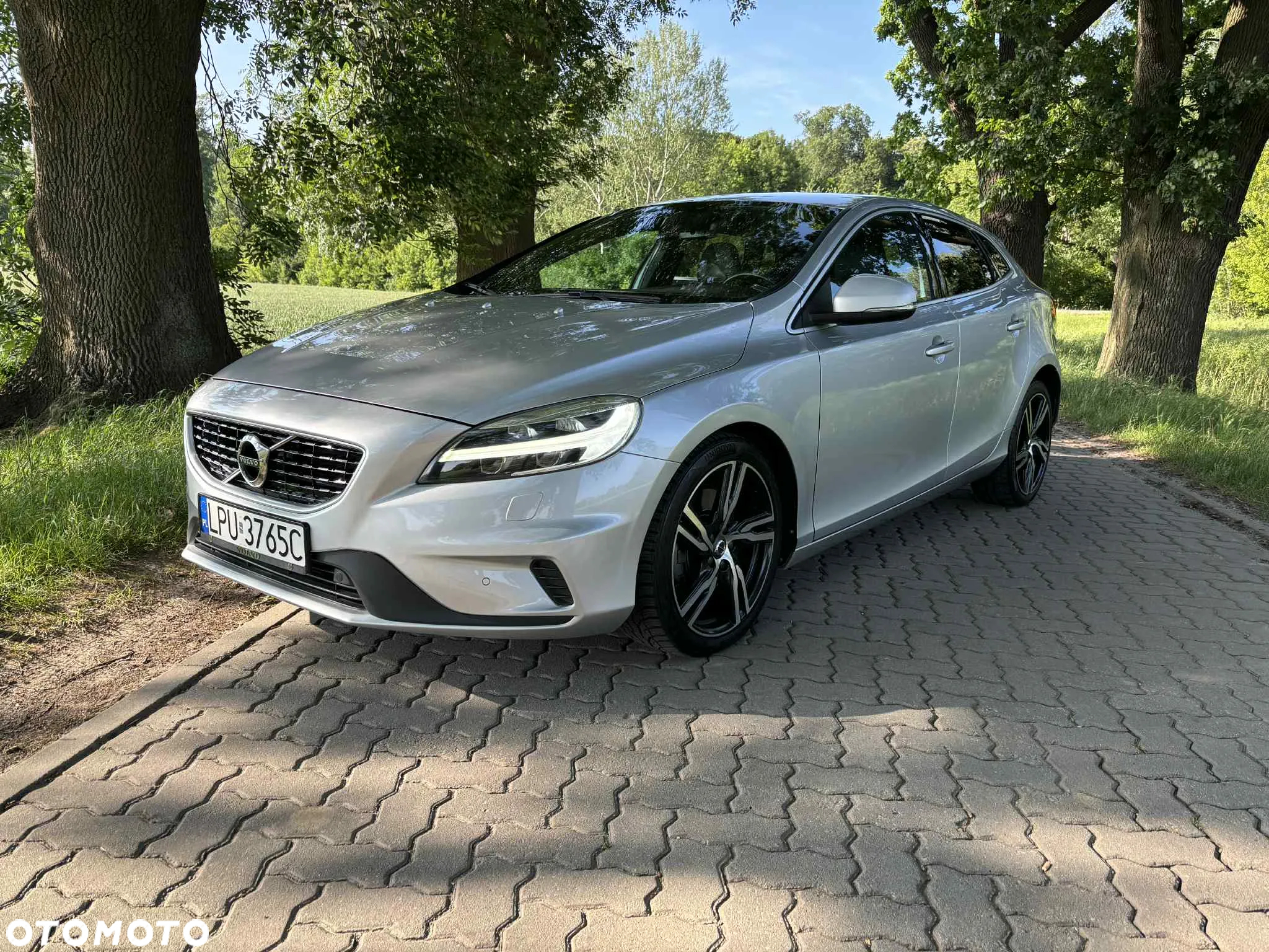 Volvo V40 D2 Geartronic Kinetic - 2