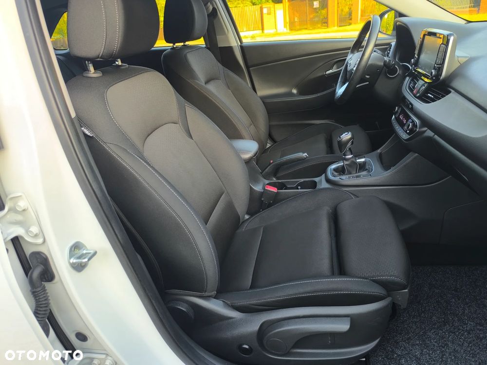 Hyundai i30 1.4 T-GDI Style - 21