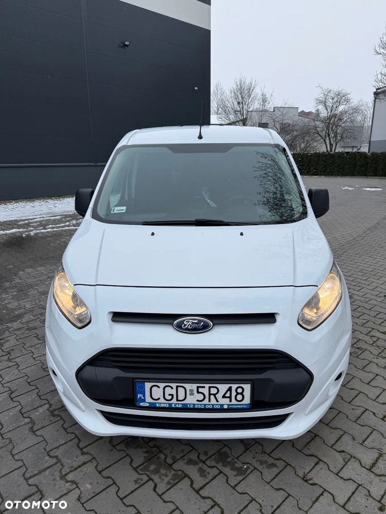 Ford Transit Courier - 1