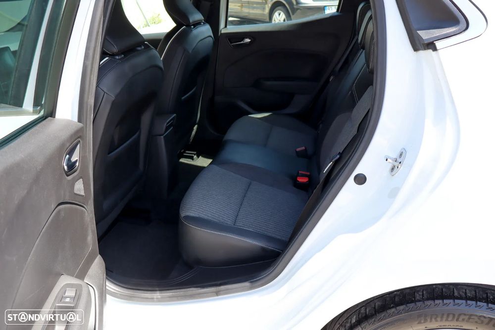 Renault Clio 1.0 TCe Intens Bi-Fuel - 17