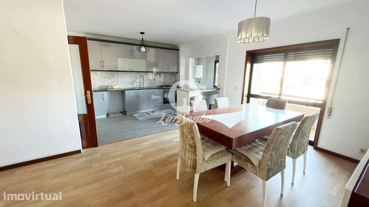 Exclusivo Apartamento T2, para Arrendamento, com Terraço em Rio Tin... - Grande imagem: 4/15