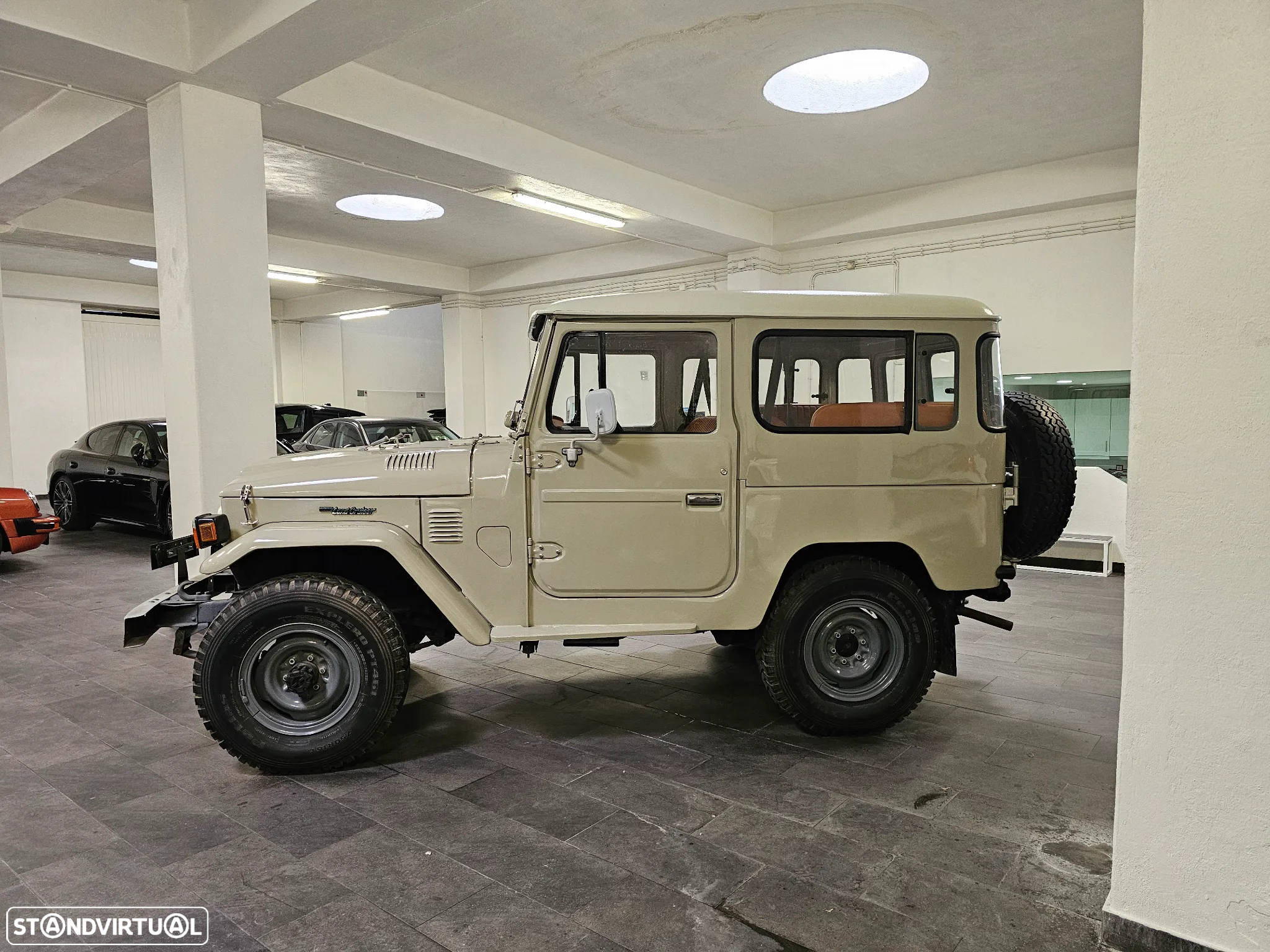 Toyota Land Cruiser - 8