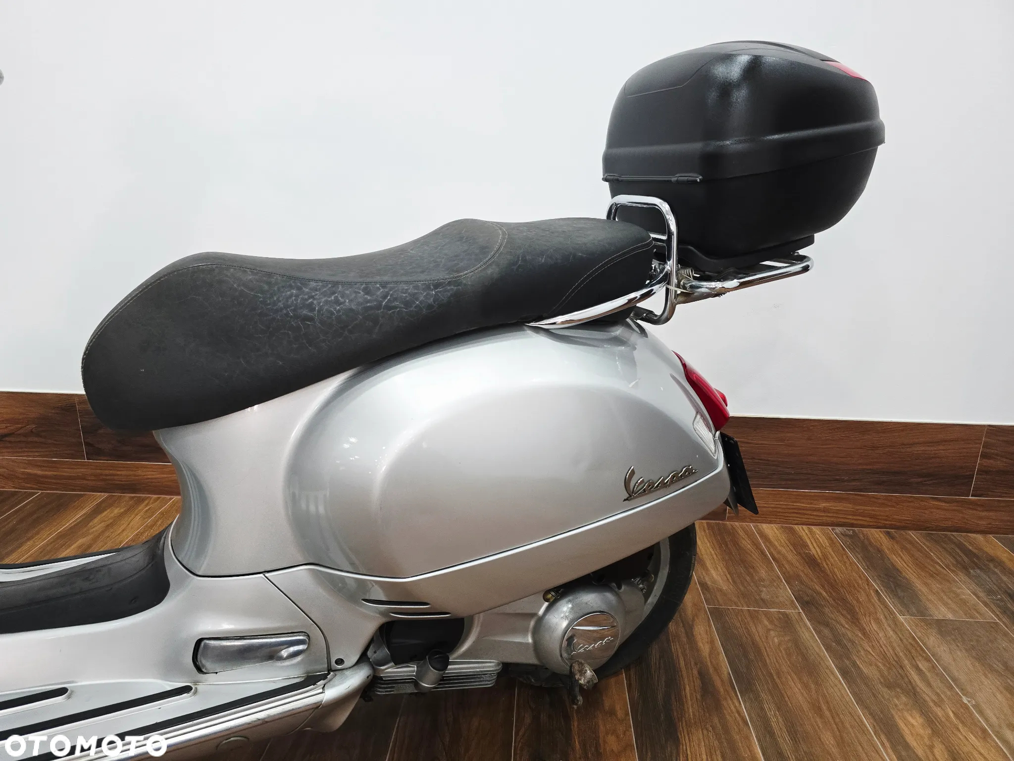Piaggio Vespa - 19