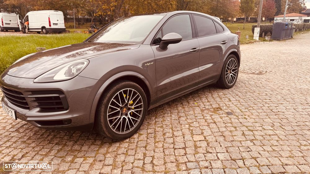 Porsche Cayenne Coupé E-Hybrid Platinum Edition - 17