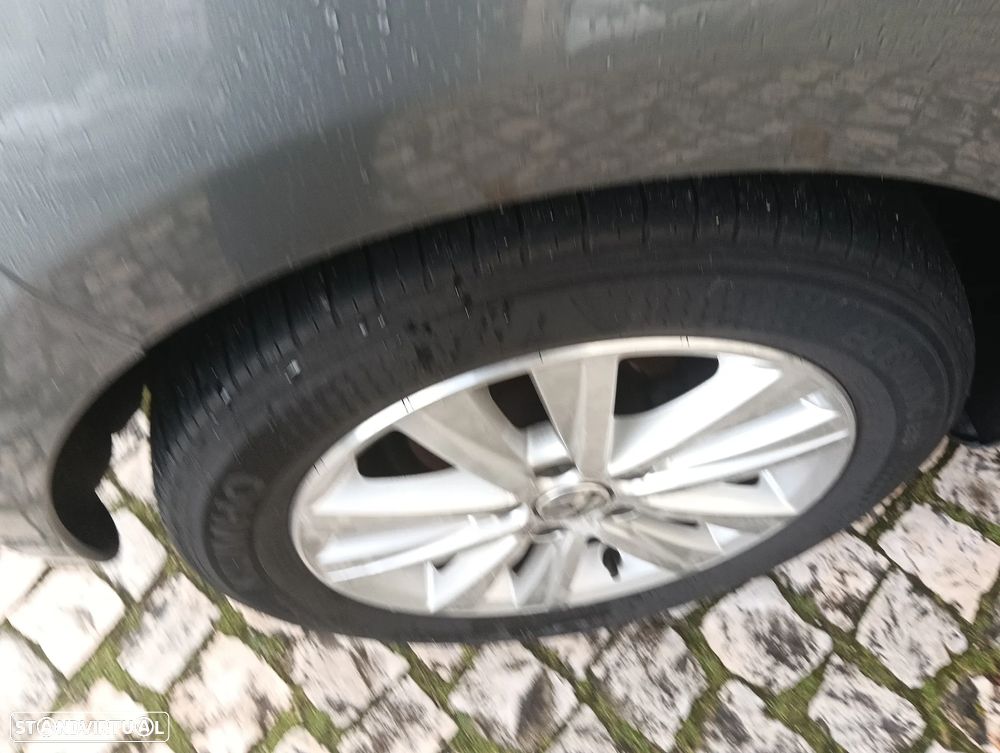 VW Golf 1.6 TDi Style - 20