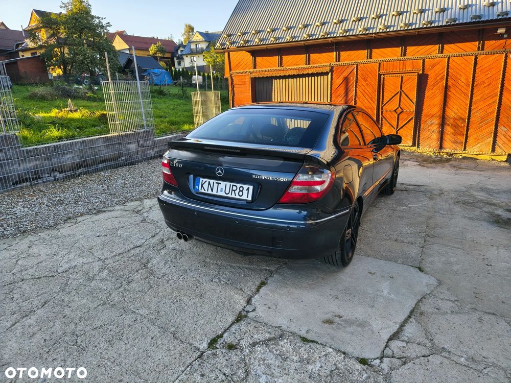 Mercedes-Benz C-Class 2007 photo 4