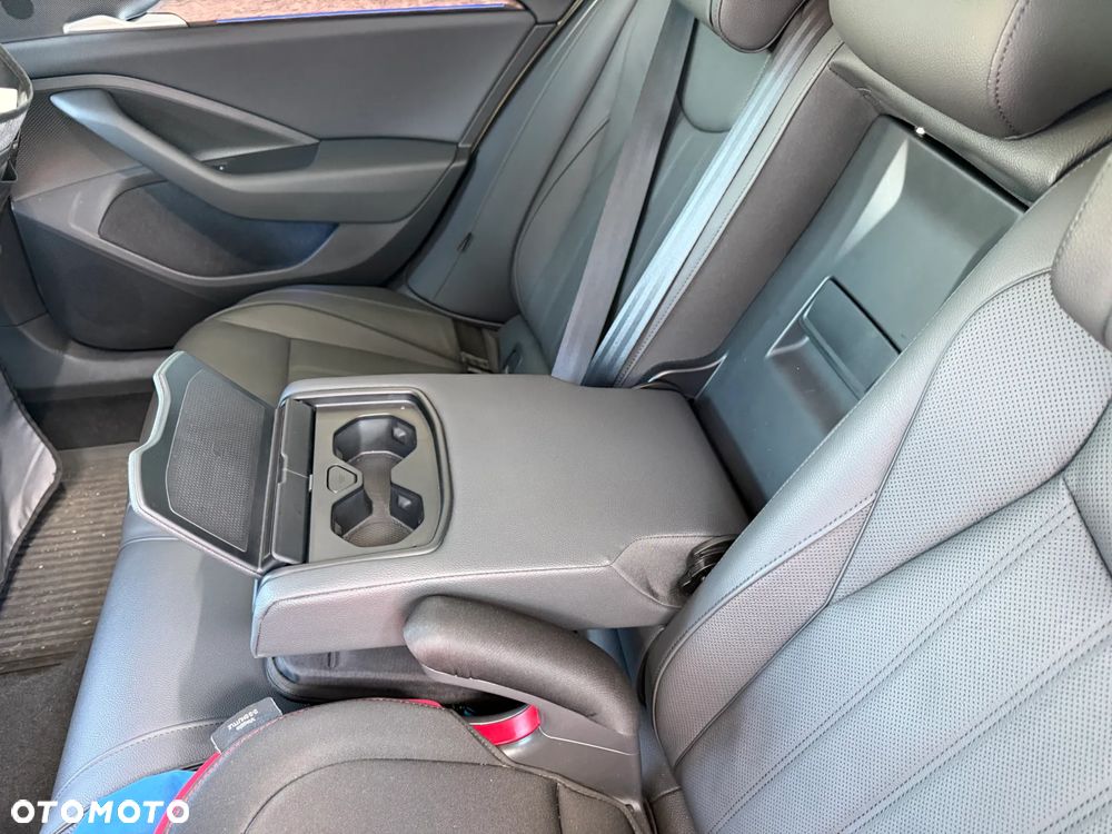 Skoda Superb 2.0 TSI 4x4 L&K DSG - 37