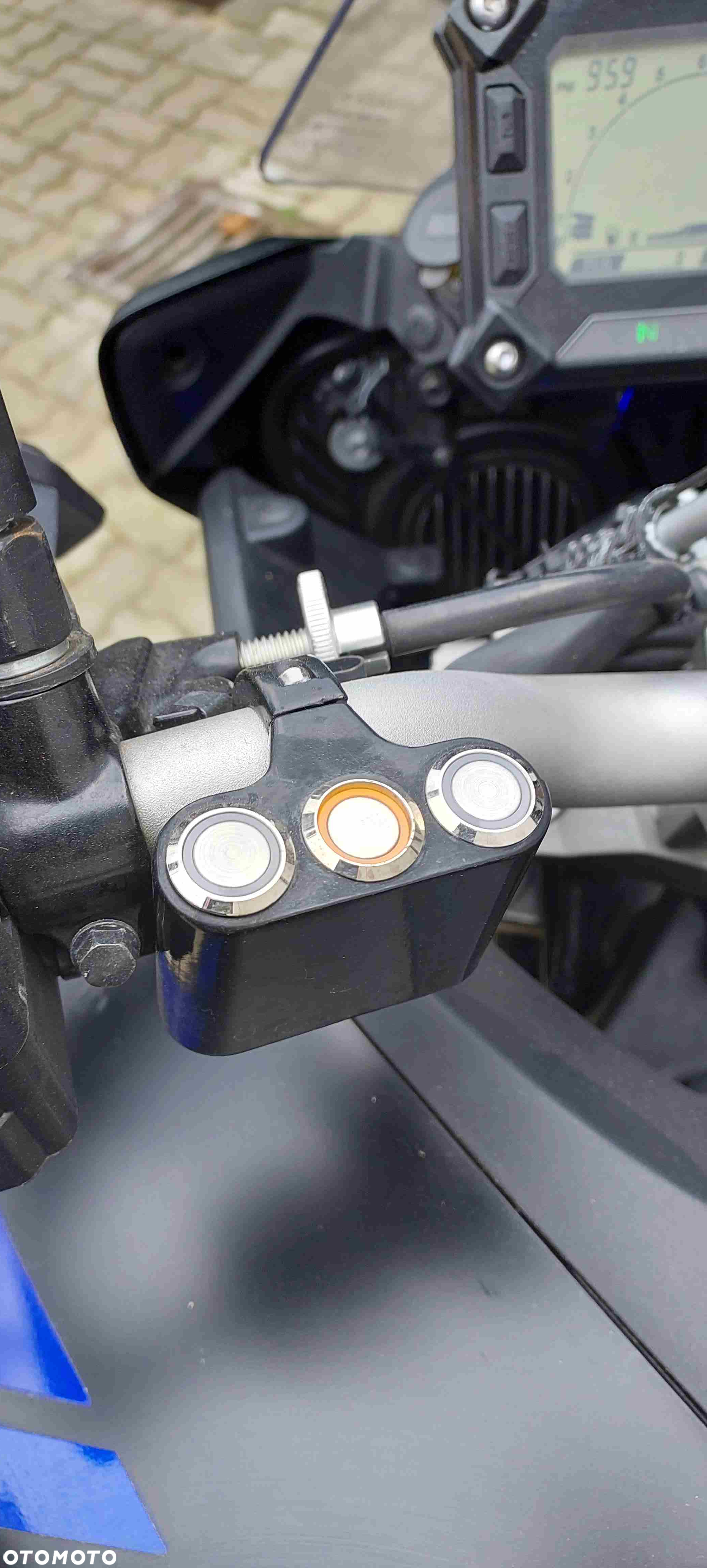 Yamaha Tracer - 7