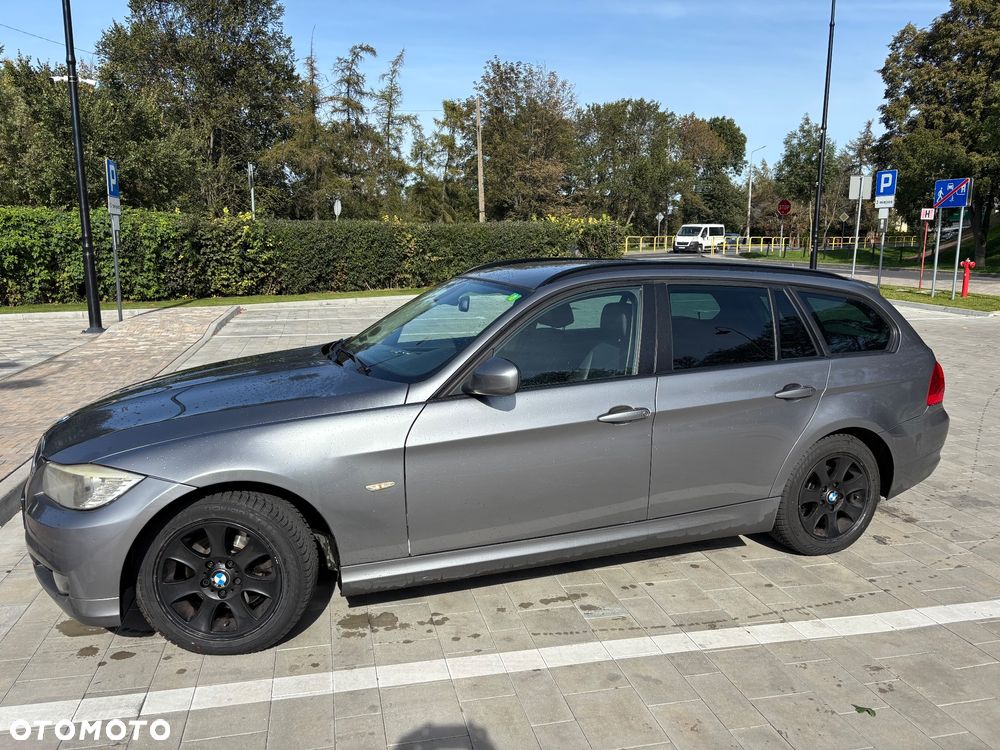 BMW Seria 3 320d xDrive DPF Touring Edition Fleet - 6