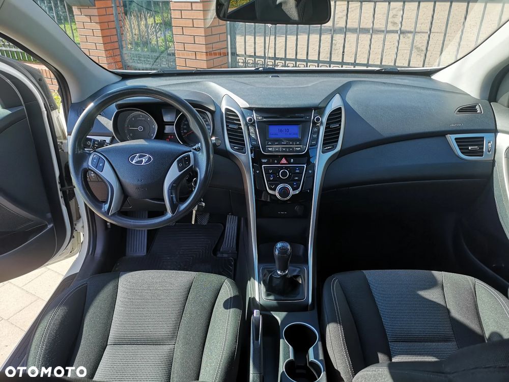 Hyundai i30 1.6 CRDi Classic - 6