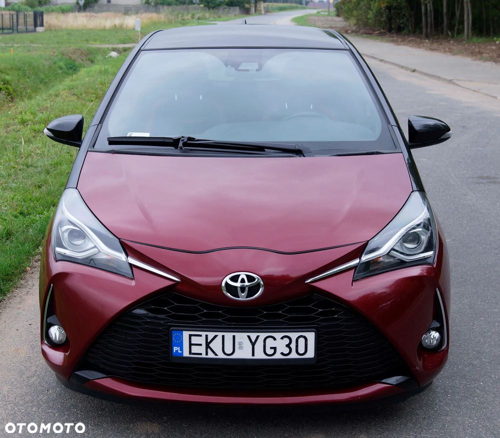 Toyota Yaris 1.5 Selection CVT - 12
