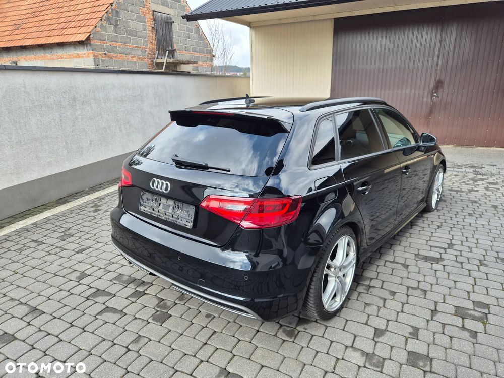 Audi A3 Sportback - 16