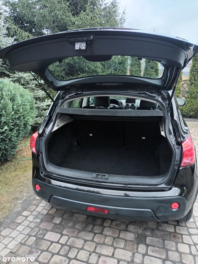 Nissan Qashqai - 10