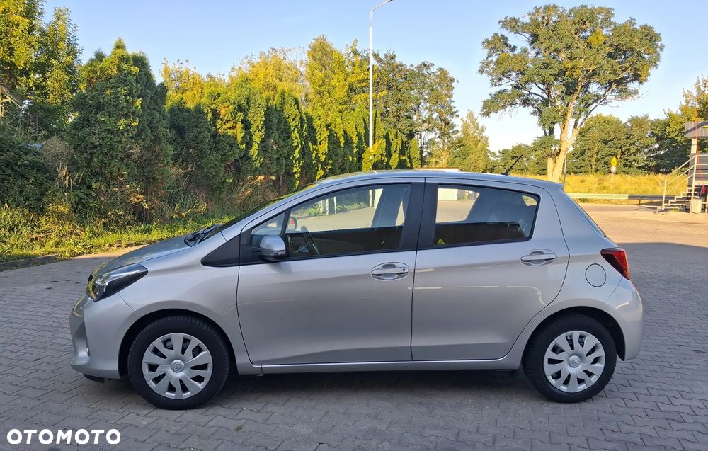 Toyota Yaris 1.0 Premium - 7