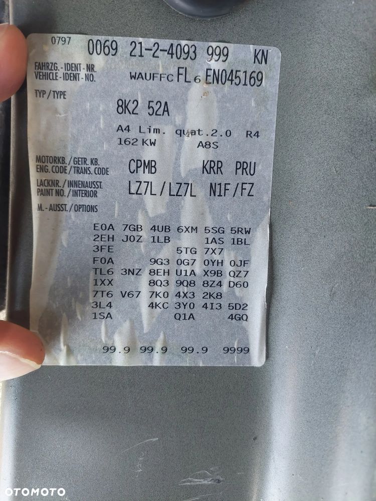 Audi A4 Limousine - 18