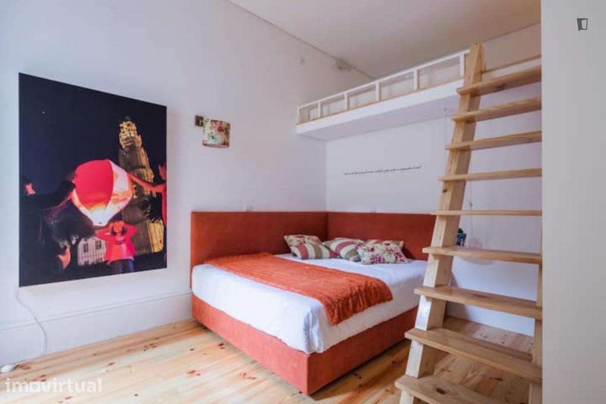 Apartamento com 1 quartos - localizado em Santo Ildefonso Porto - Grande imagem: 4/8