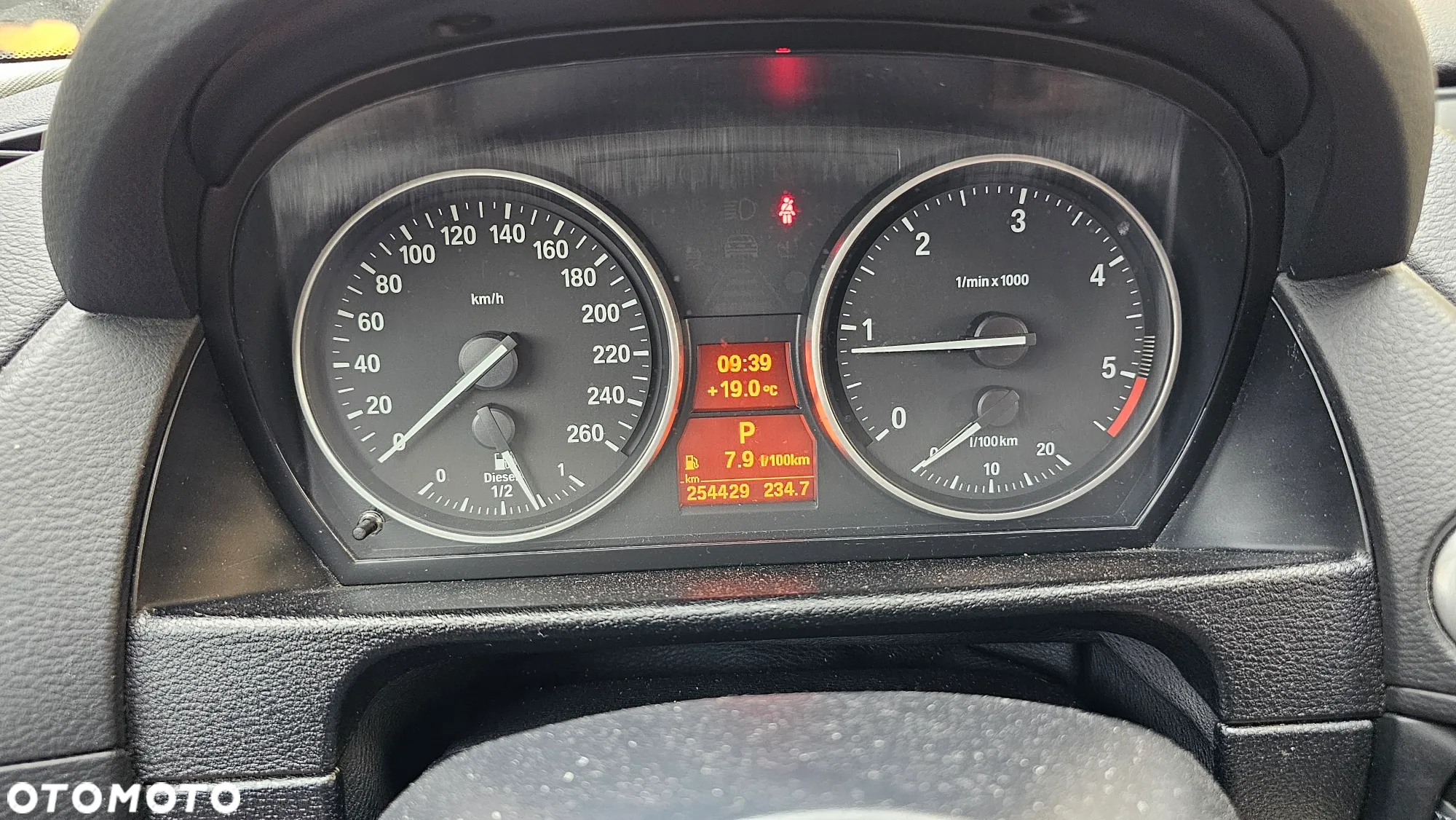 BMW X1 xDrive18d - 9
