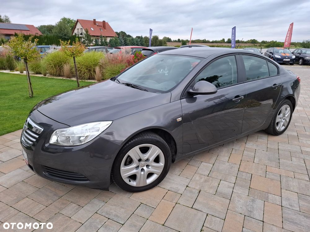 Opel Insignia 1.6 Design Edition - 8