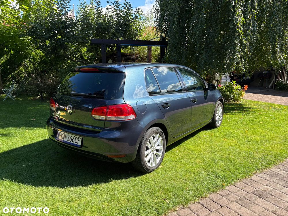 Volkswagen Golf - 5