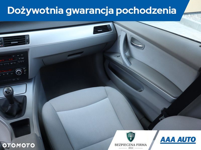 BMW Seria 3 - 10