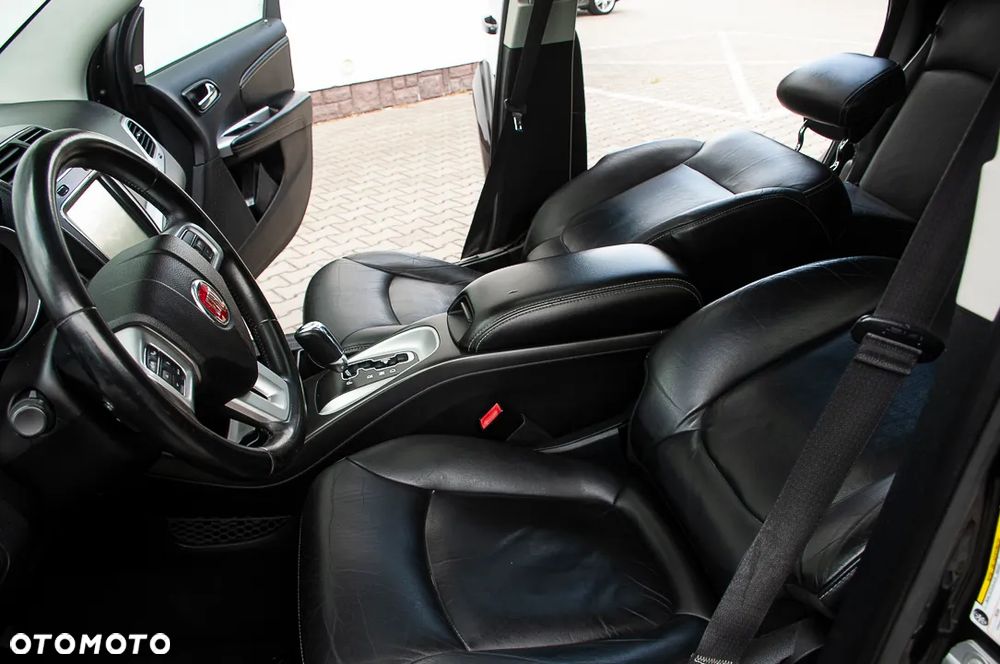 Fiat Freemont 2.0 Multijet 16V DPF Automatik Allrad Lounge - 35