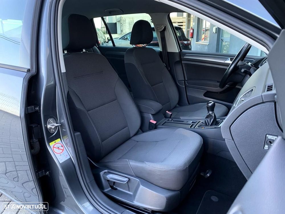 VW Golf Variant 1.6 TDi Confortline - 5