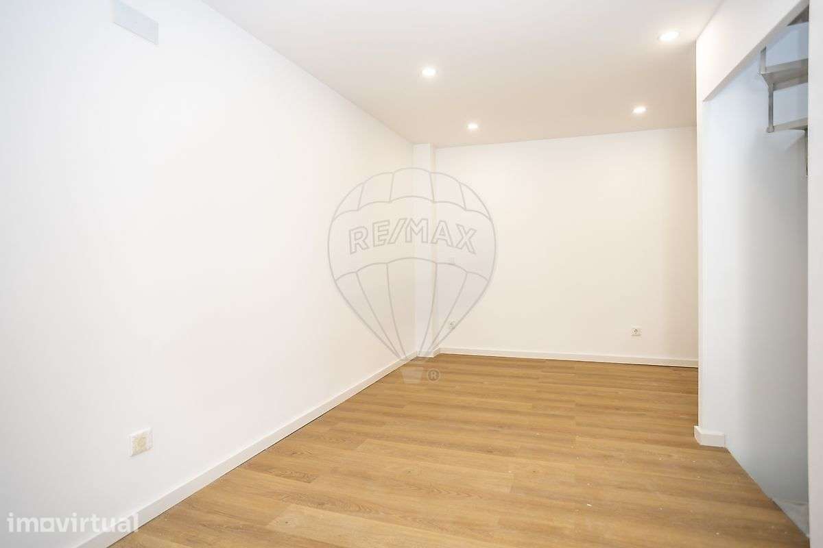 Moradia T2 para venda - Grande imagem: 5/13