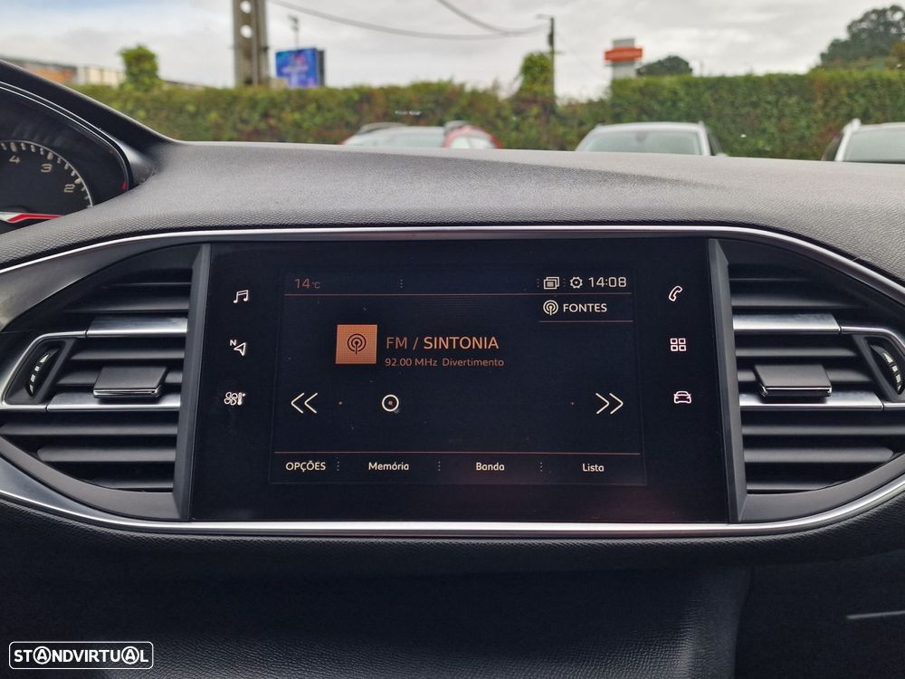 Peugeot 308 1.2 PureTech GT Line - 30