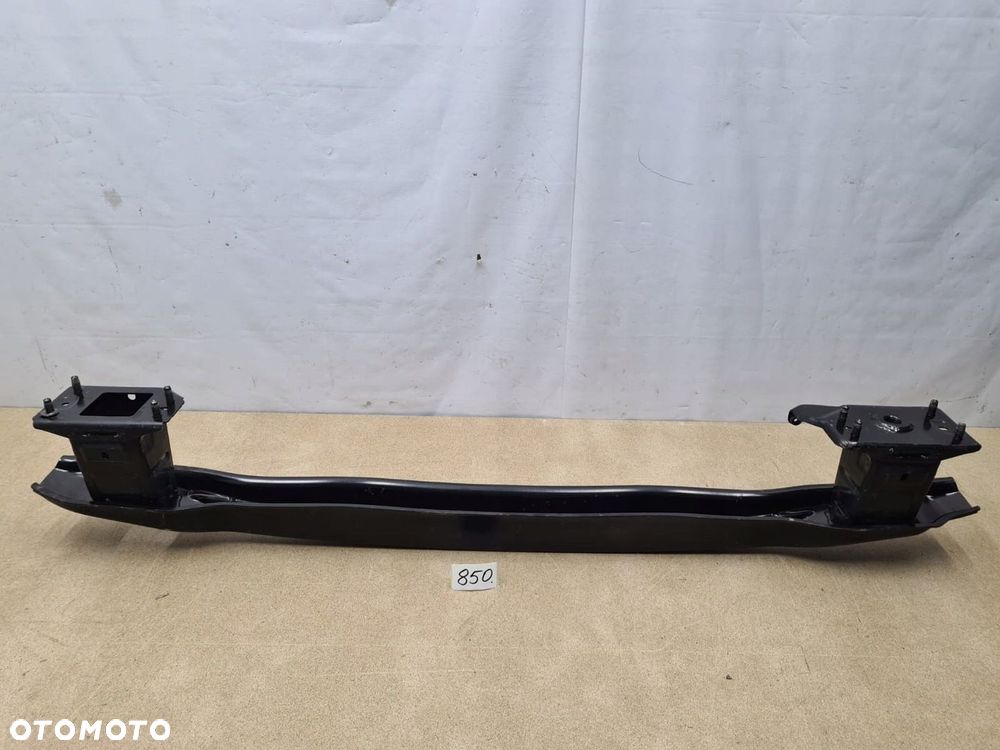 BELKA ZDERZAKA TYŁ MERCEDES W205 - 5