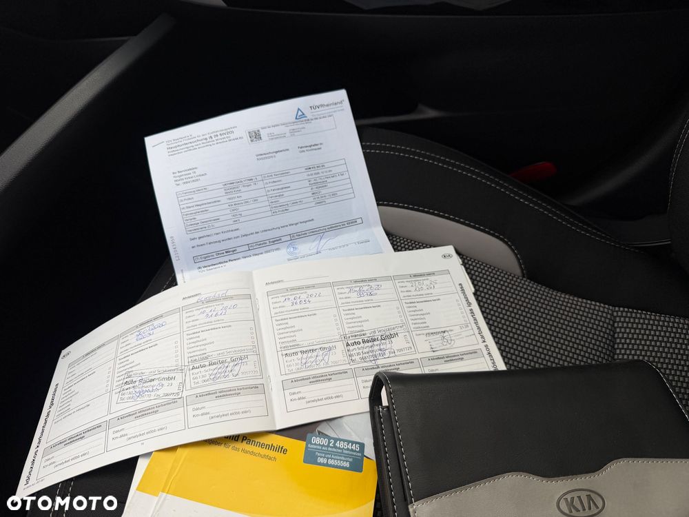Kia Ceed - 38