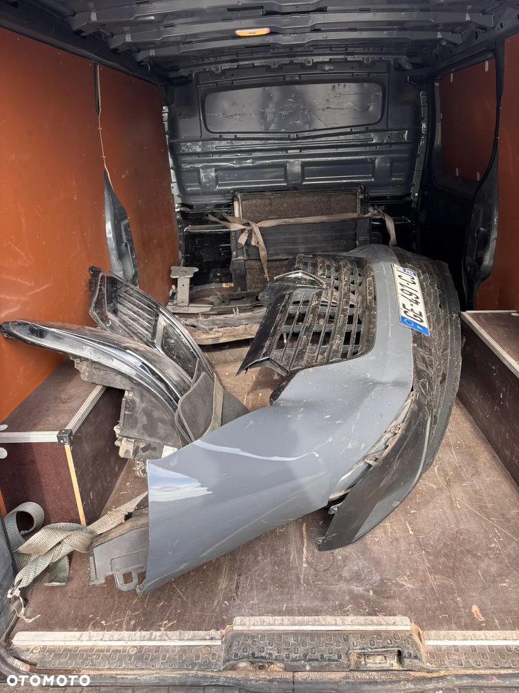 Renault Trafic - 20